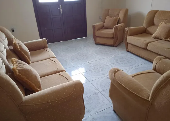 N Dervishi 3* Vlorë