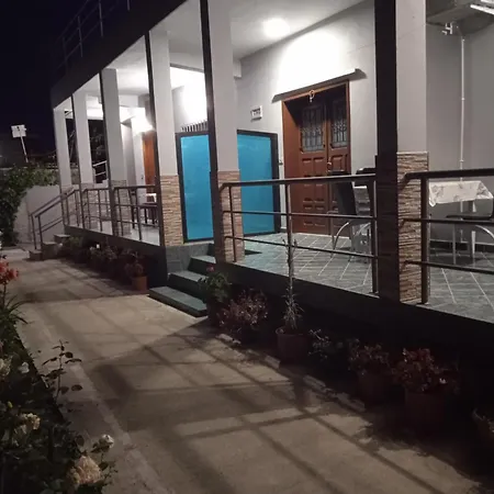 Guest house Vila N Dervishi