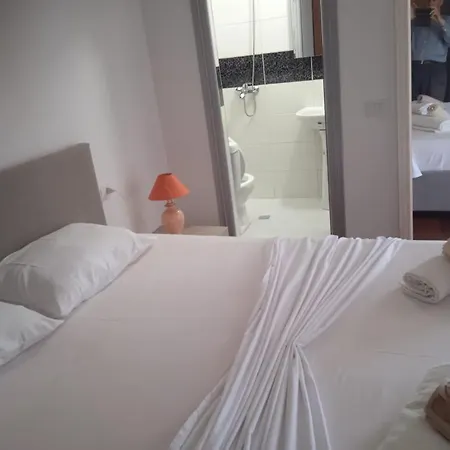 Vila N Dervishi Guest house Vlore
